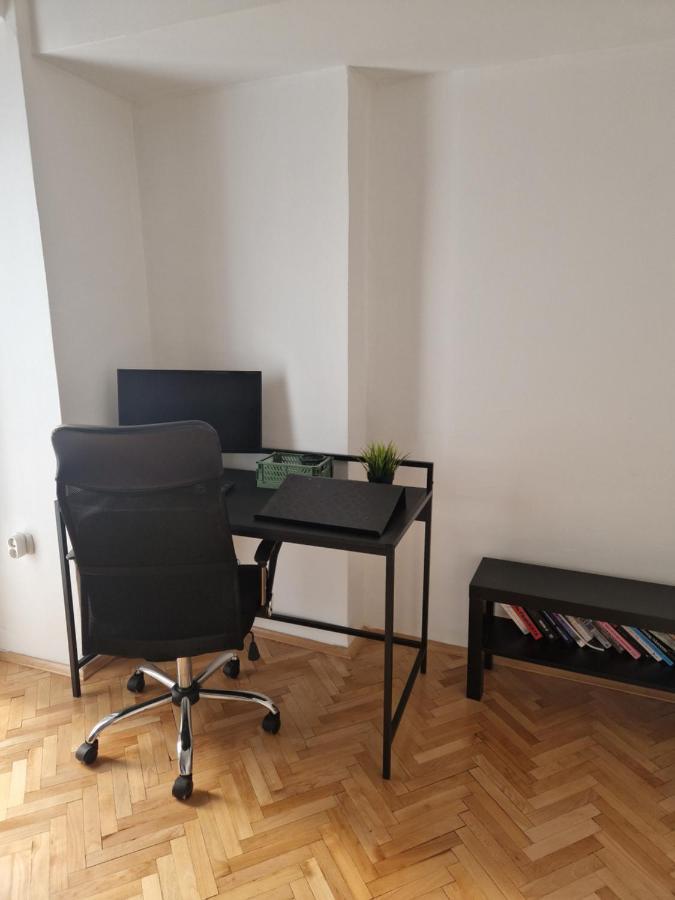 Comfy Center Apartment Skopje Exterior photo